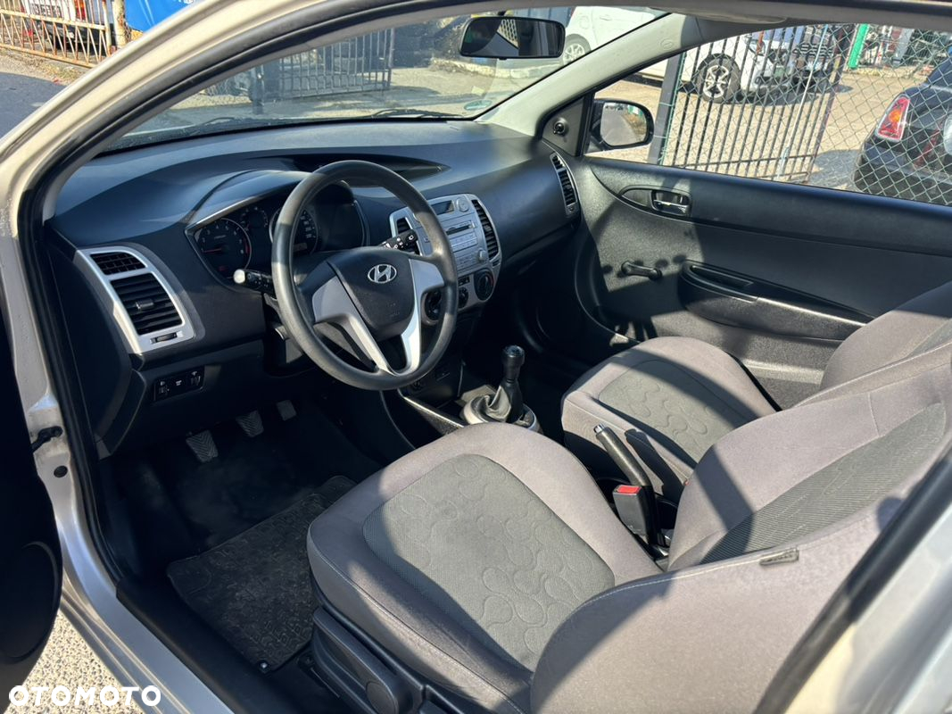 Hyundai i20 1.2 Classic - 21