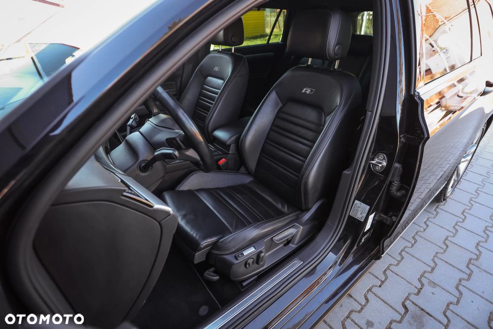 Volkswagen Passat 2.0 TDI SCR (BlueMotion Tech) 4Mot DSG Highline - 23