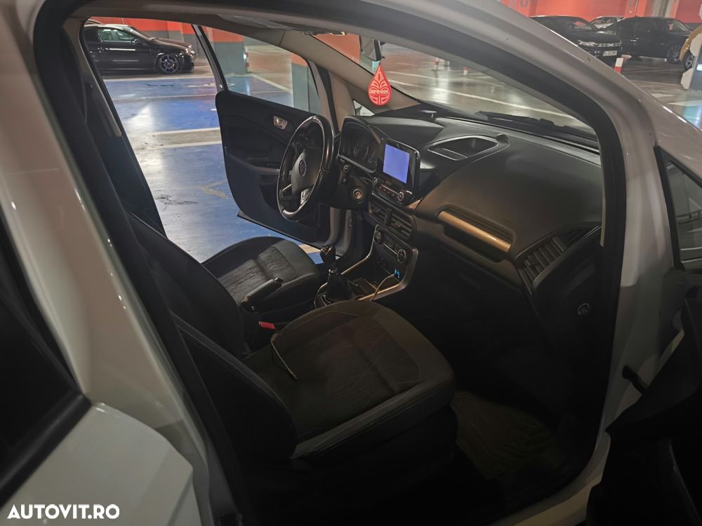 Ford EcoSport - 8