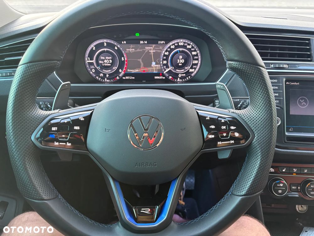 Volkswagen Tiguan - 11