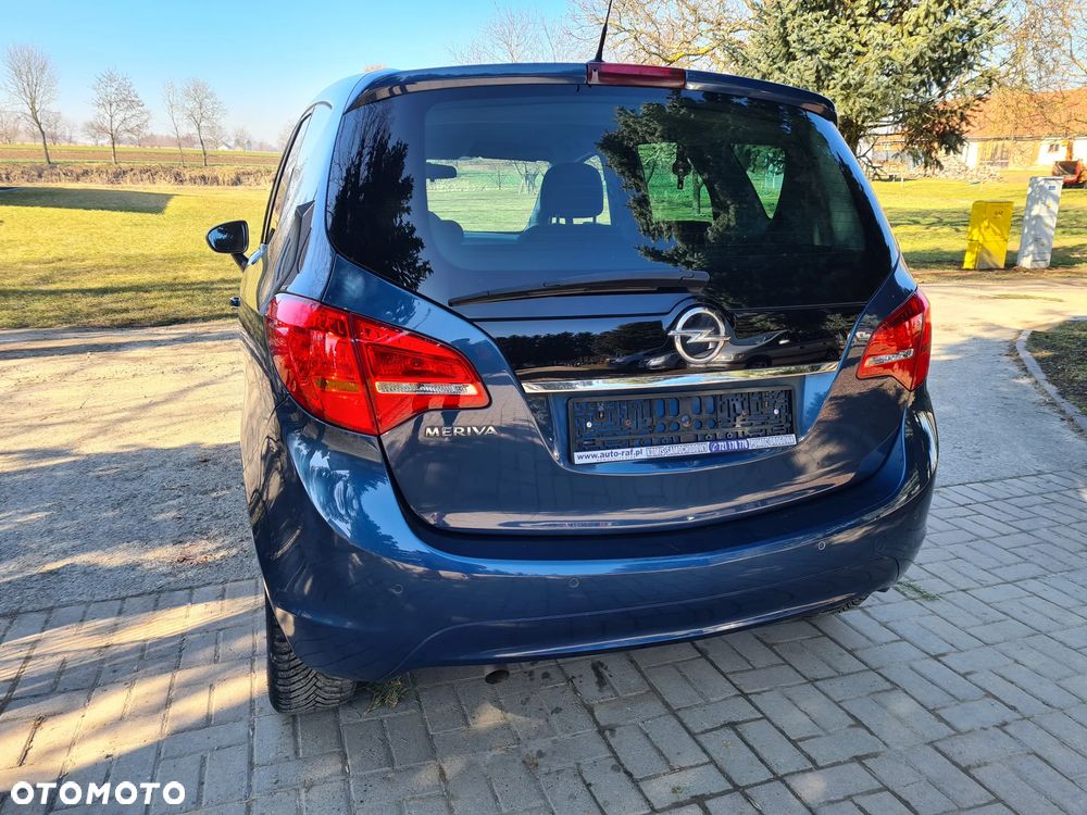 Opel Meriva - 11