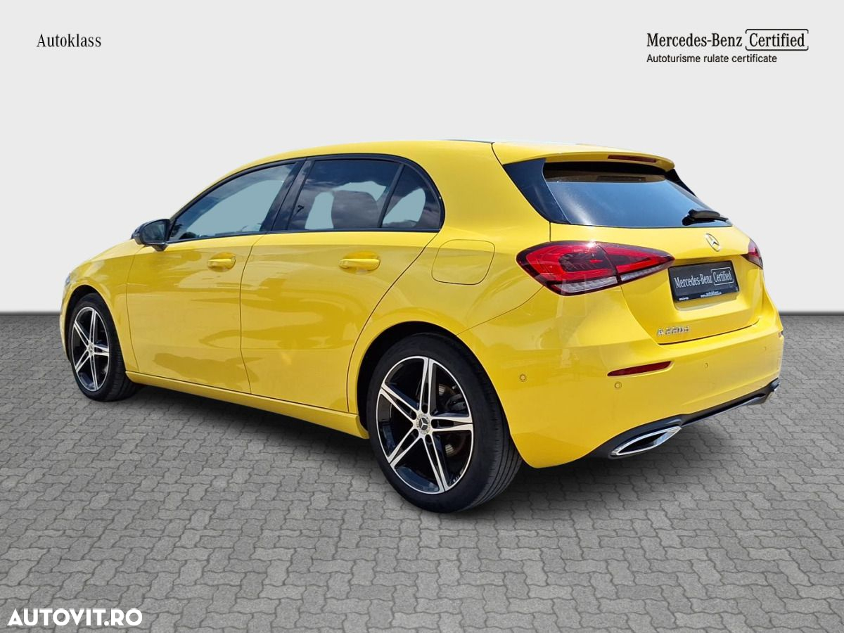Mercedes-Benz A 220 d Sedan Aut. - 4