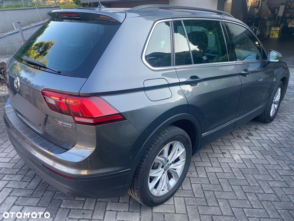 Volkswagen Tiguan - 6