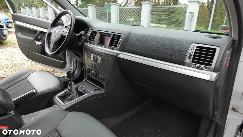 Opel Vectra 1.9 CDTI Comfort - 18