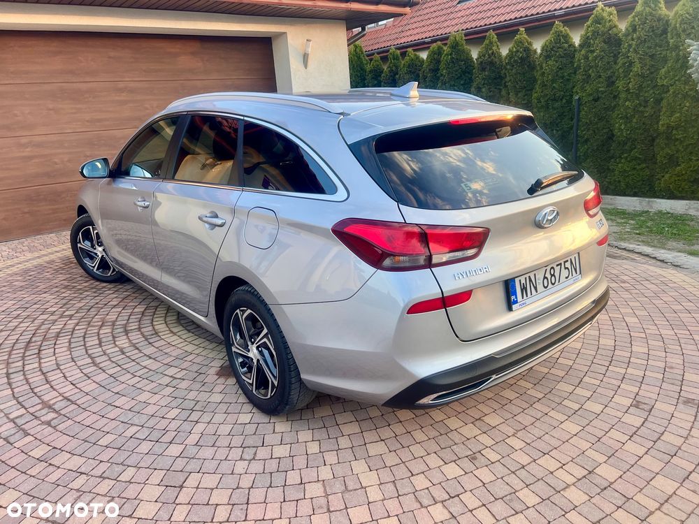 Hyundai i30 1.6 D Comfort - 3