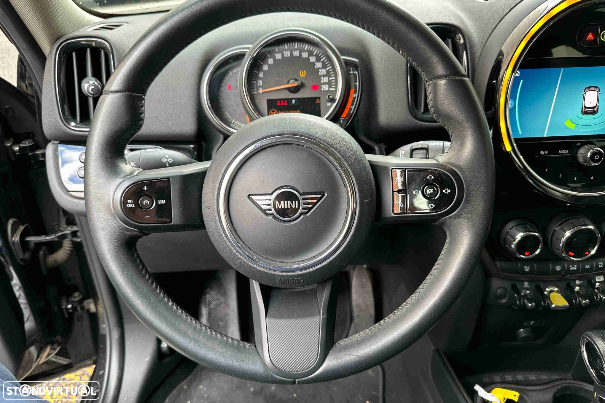 MINI Countryman Cooper SE ALL4 Auto - 16