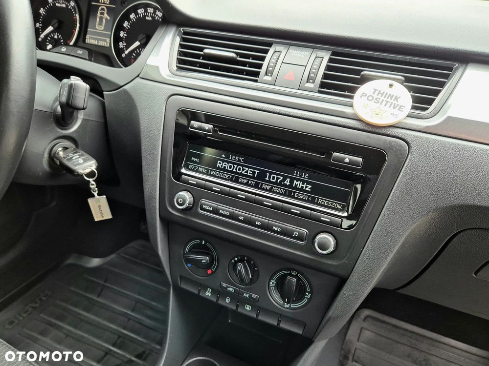 Skoda RAPID 1.2 TSI Ambition - 20