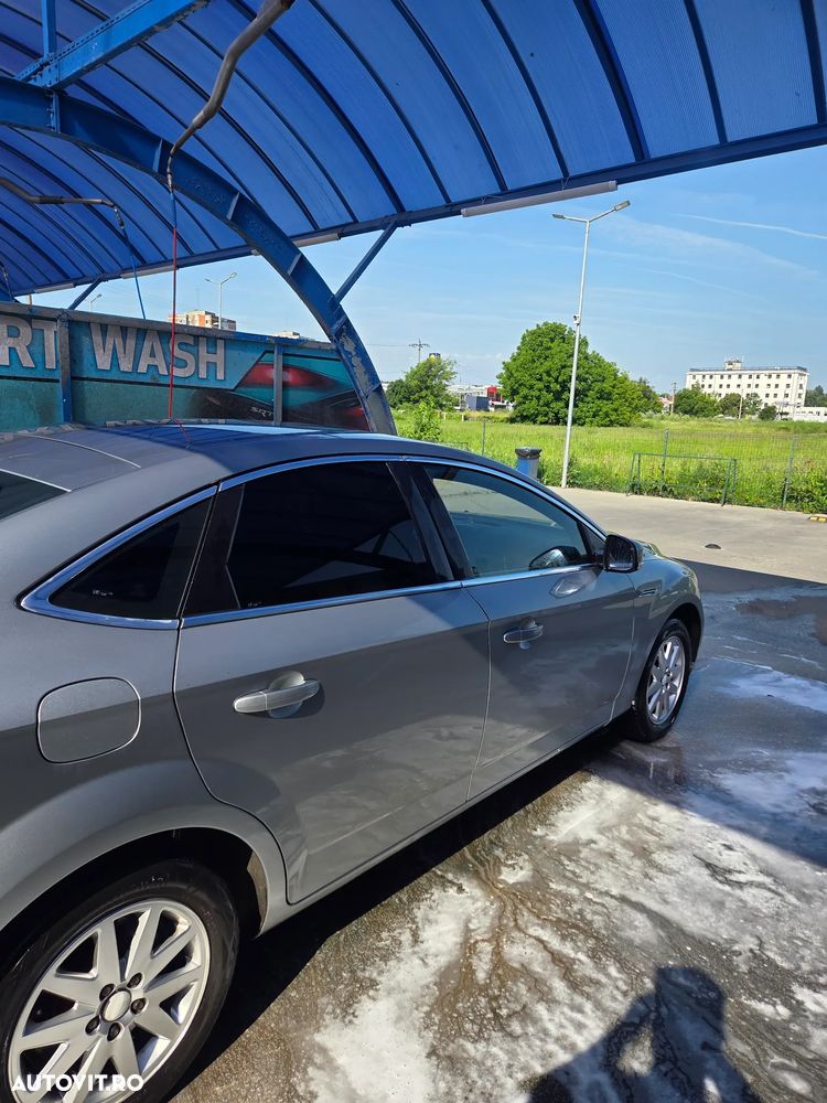Ford Mondeo - 7