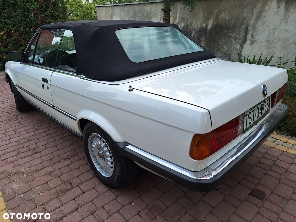 BMW Seria 3 325i - 9