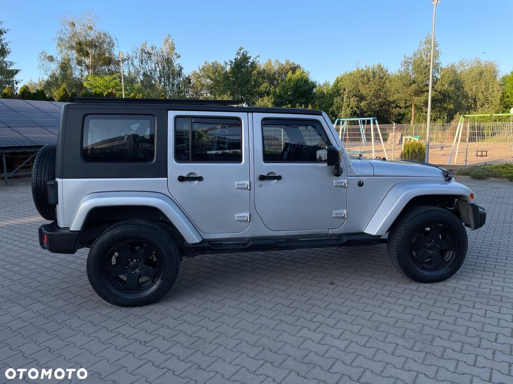 Jeep Wrangler Unlimited 2.8 CRD DPF Automatik Sport - 6