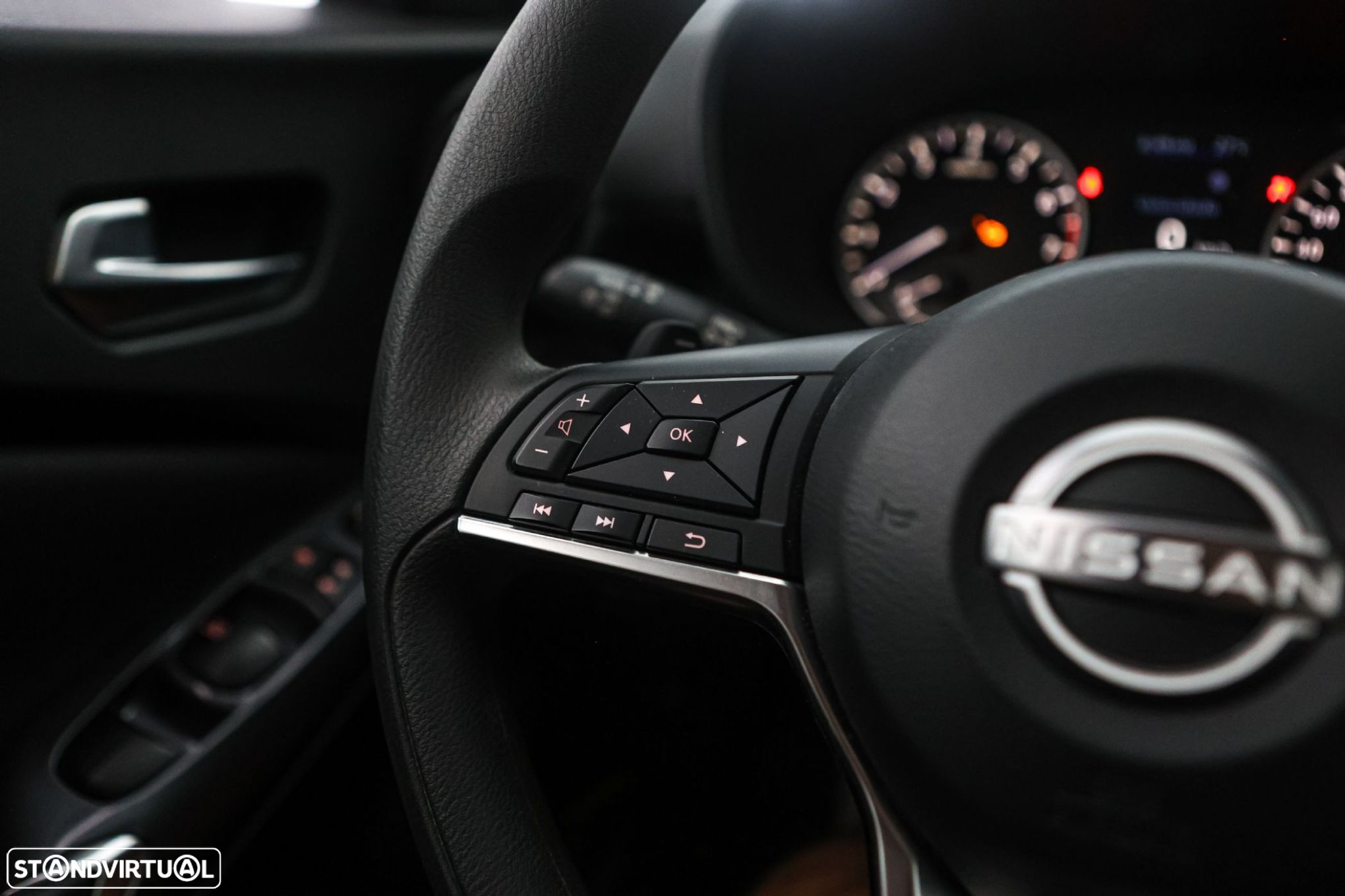 Nissan Juke - 12