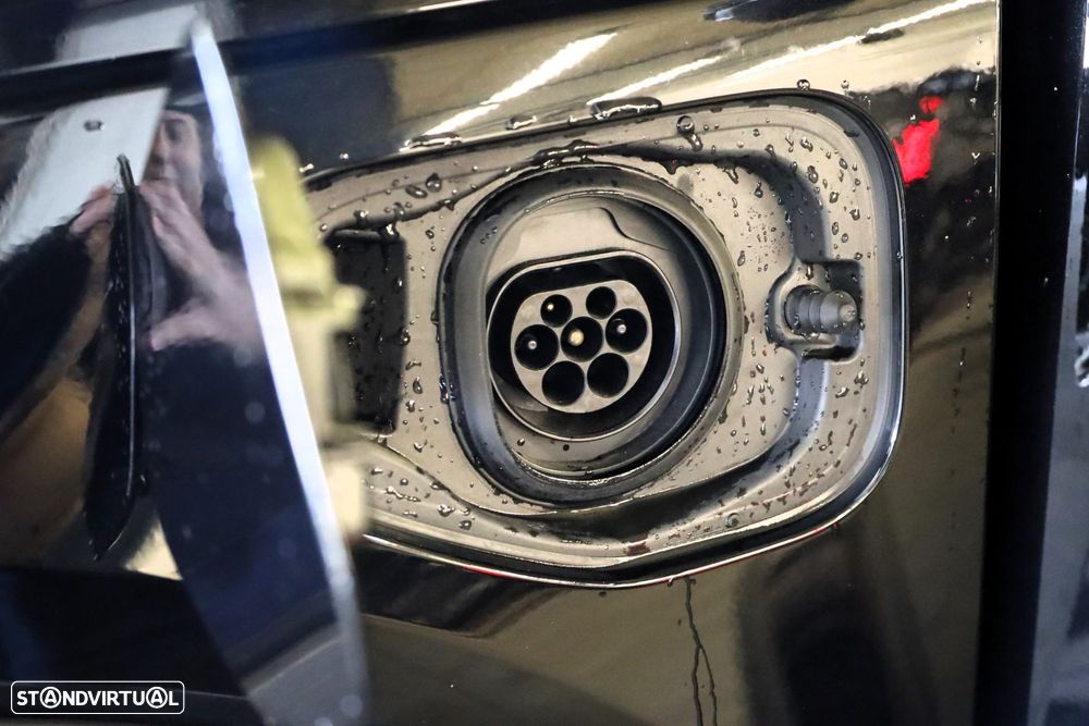 Volvo XC 40 1.5 T4 PHEV Essential - 5