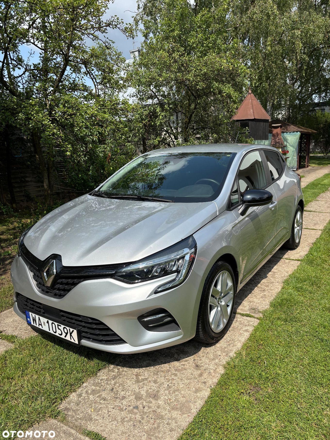 Renault Clio 1.0 TCe Intens - 1