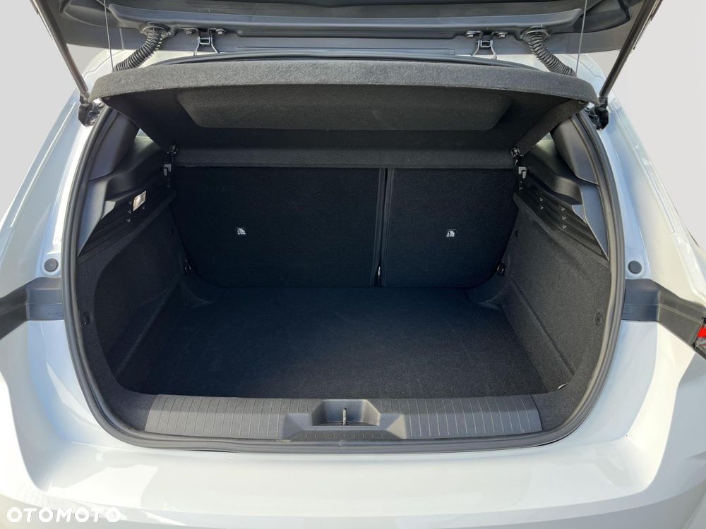 Opel Astra 1.2 T Edition S&S - 17