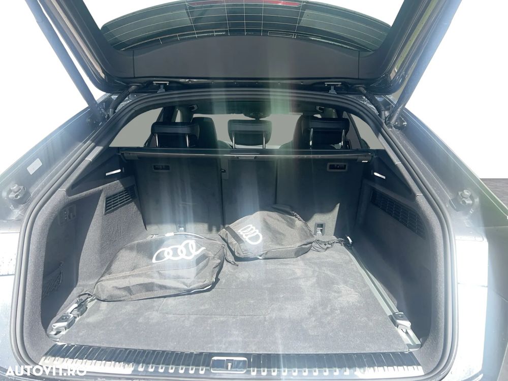 Audi Q8 55 TFSI e quattro Tiptronic PHEV - 13