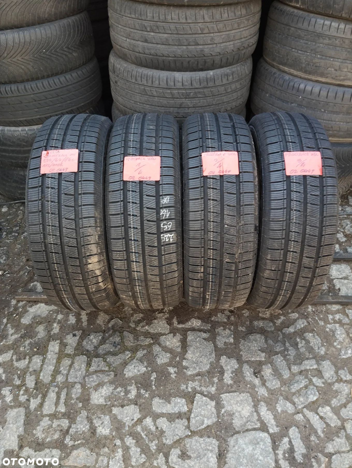 Opony zimowe do Auta dostawczego 225 65 16C Minerva Frostrack VAN NOWE - 1