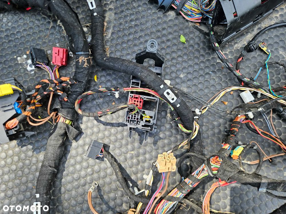 Wiazka Instalacja Wnetrza 1.8 TFSI Benzyna Manual UK Angielska Audi A4 B8 Sedan - 19