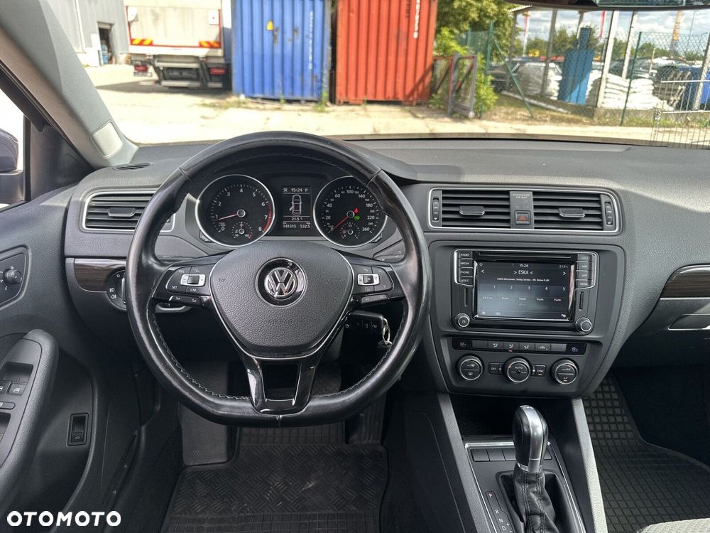 Volkswagen Jetta 1.4 TSI BMT Comfortline DSG - 14