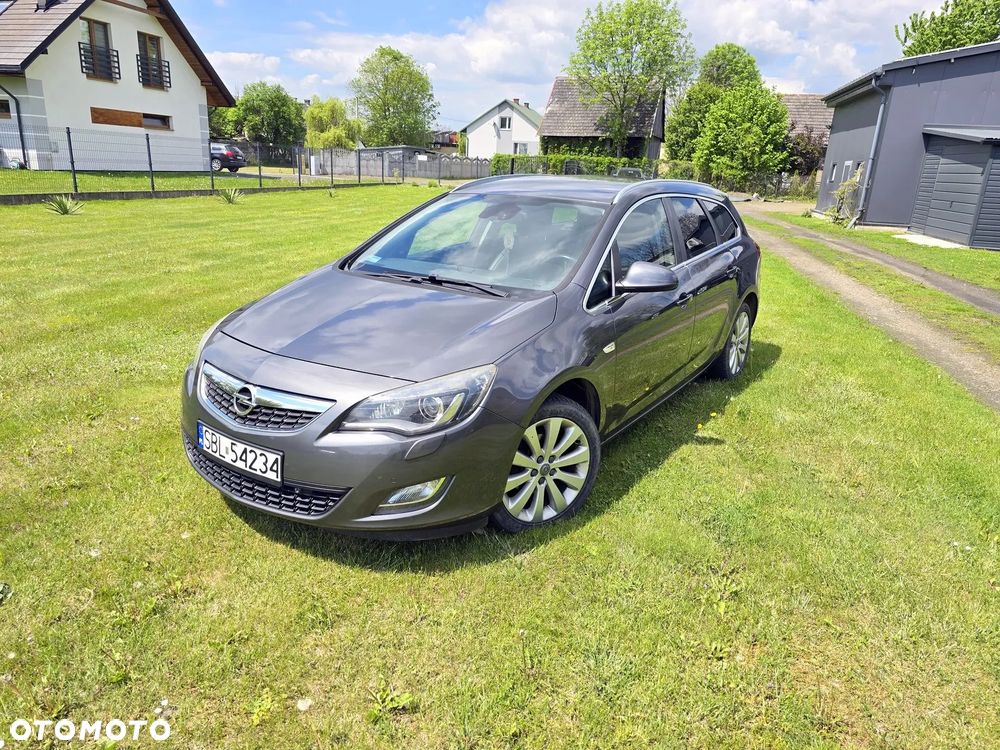 Opel Astra 1.4 Turbo Cosmo - 1
