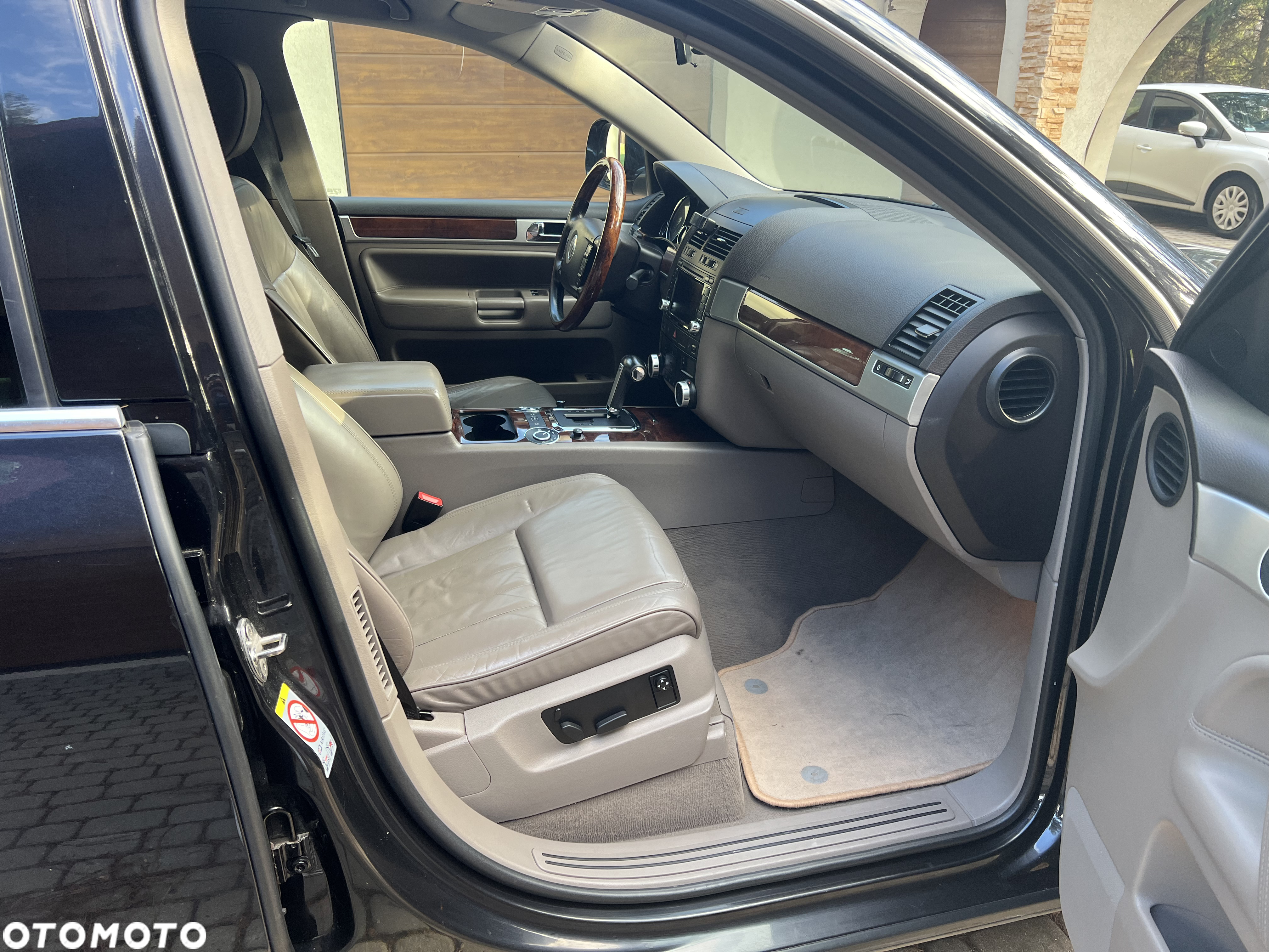 Volkswagen Touareg 3.0 V6 TDI DPF Tiptr - 12