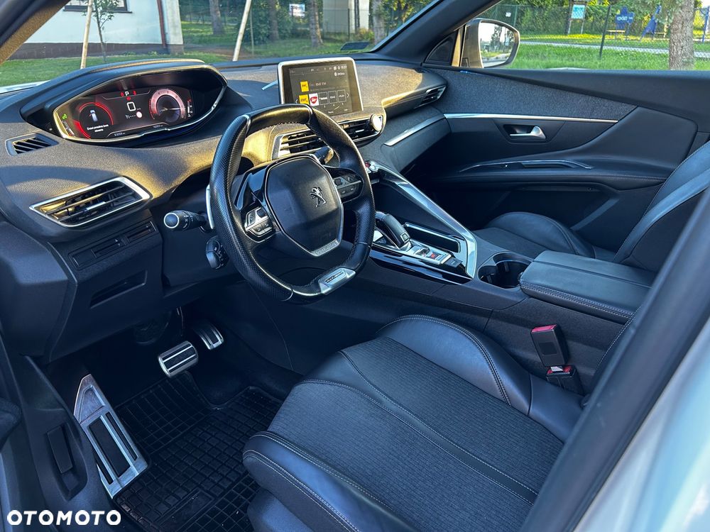 Peugeot 3008 BlueHDi 130 Stop & Start EAT8 Allure - 26
