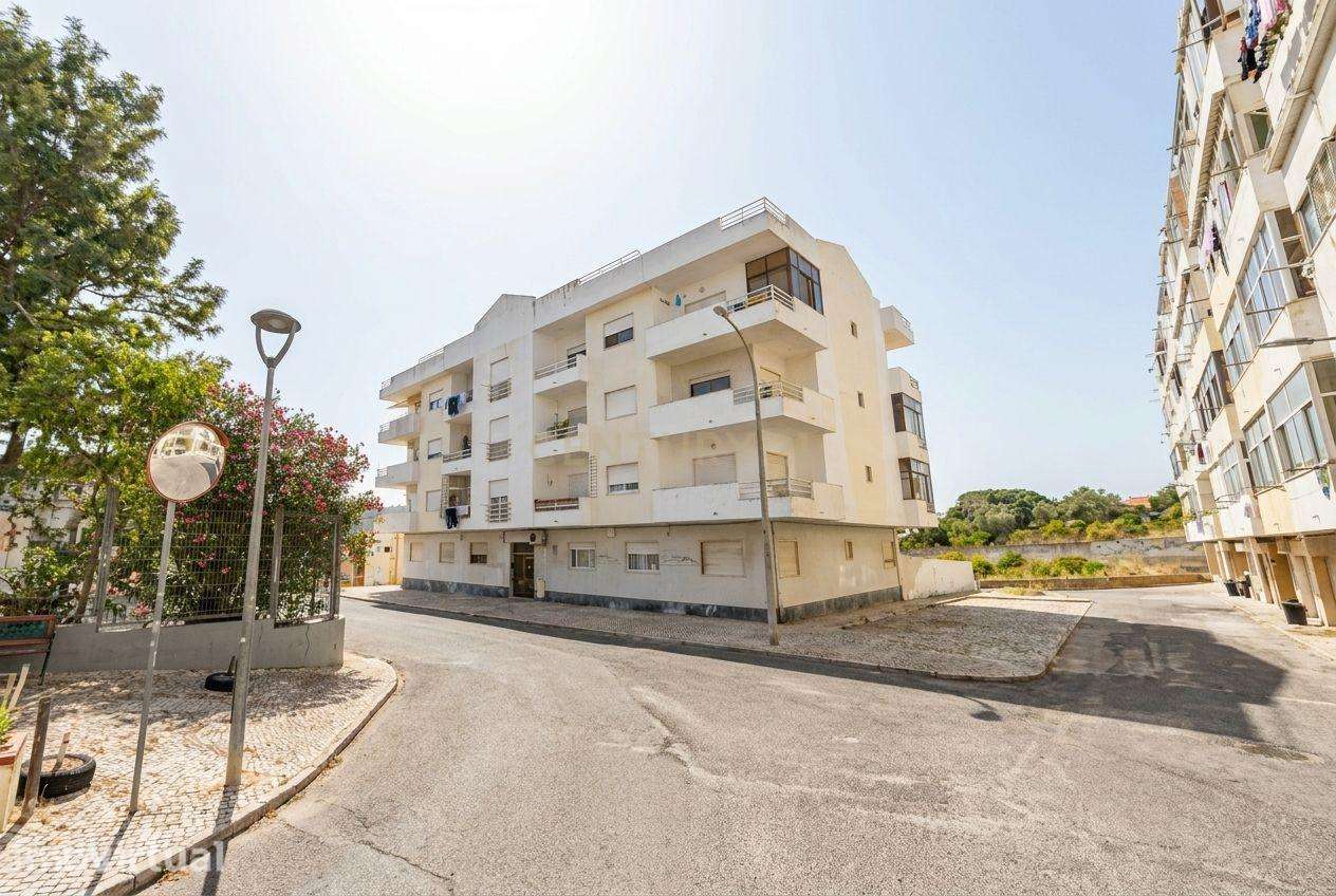 T0 Transformado em T1 Totalmente Remodelado em Setúbal - Grande imagem: 2/20