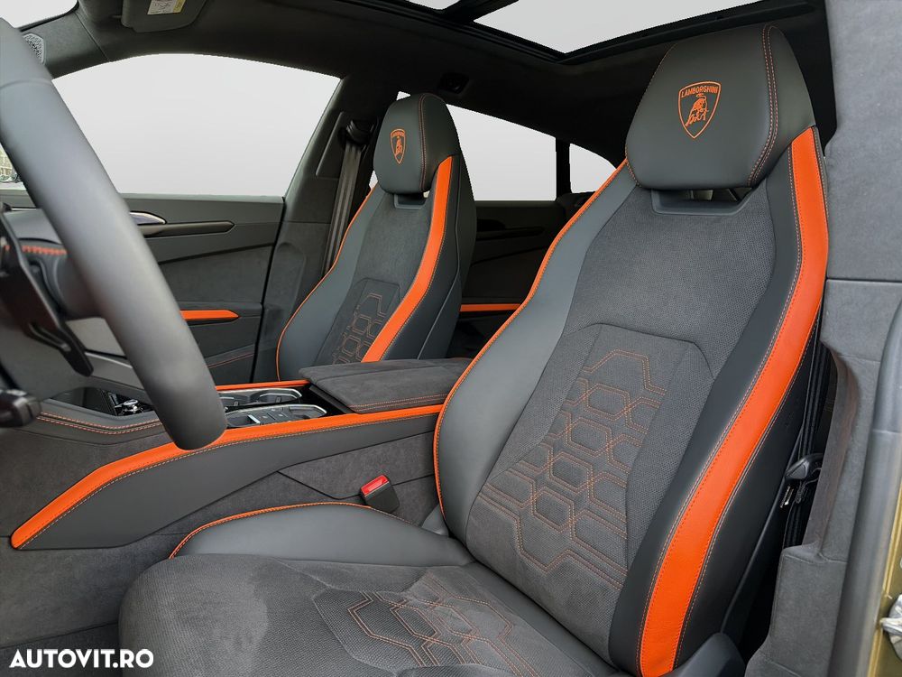 Lamborghini URUS - 9