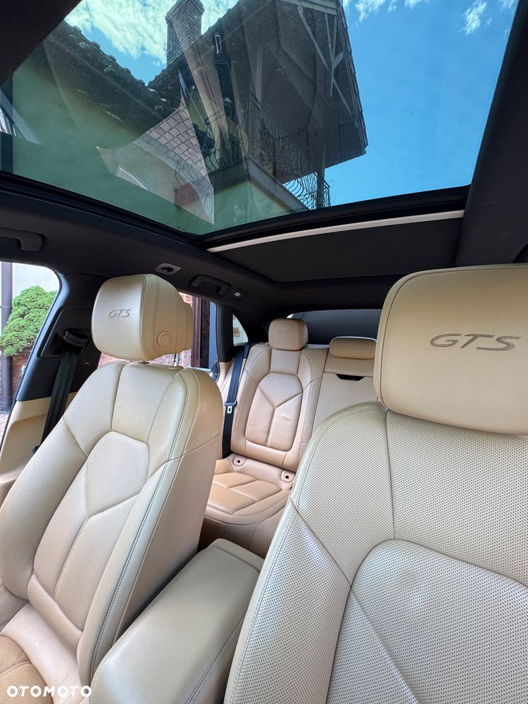 Porsche Macan GTS - 10