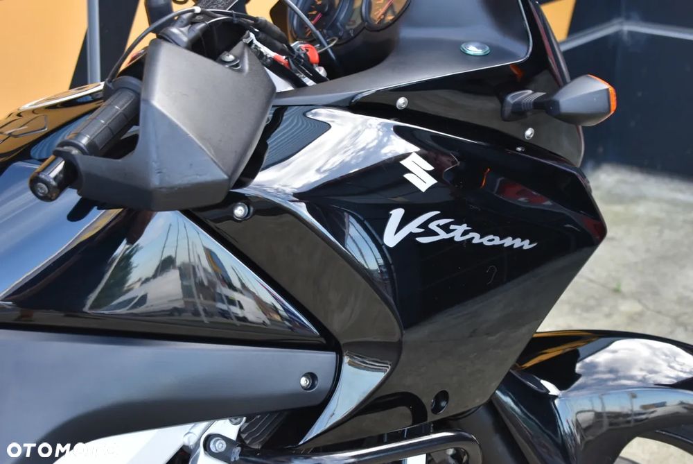 Suzuki V-STROM - 33