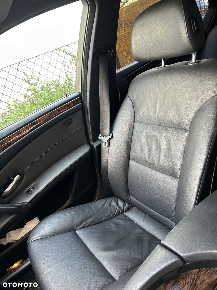 BMW Seria 5 - 12