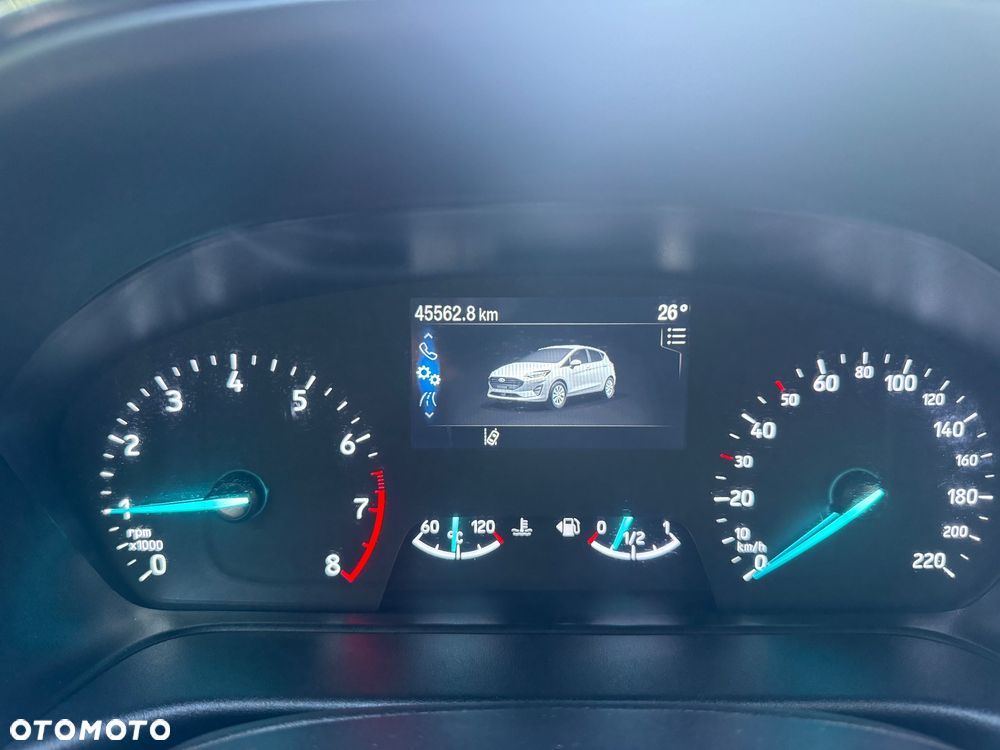 Ford Fiesta 1.1 Titanium ASS - 26