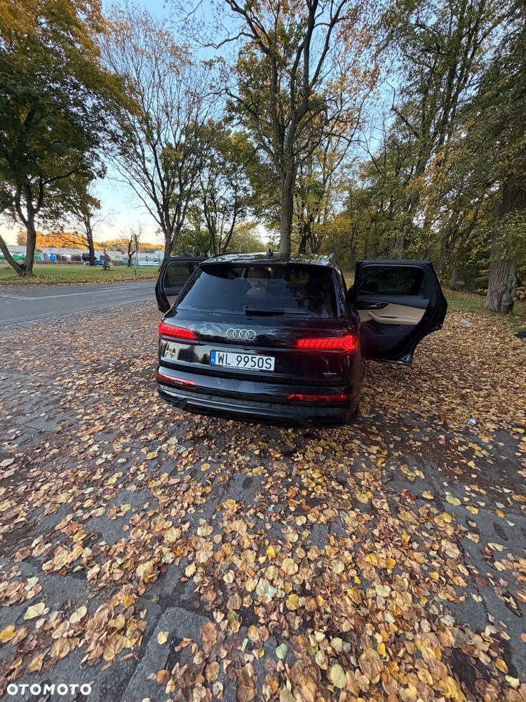 Audi Q7 - 21