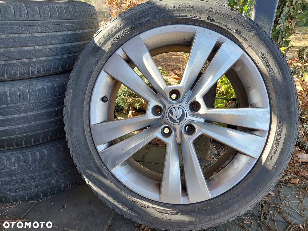 Skoda Karoq 1.5 TSI ACT 4x2 Style - 36