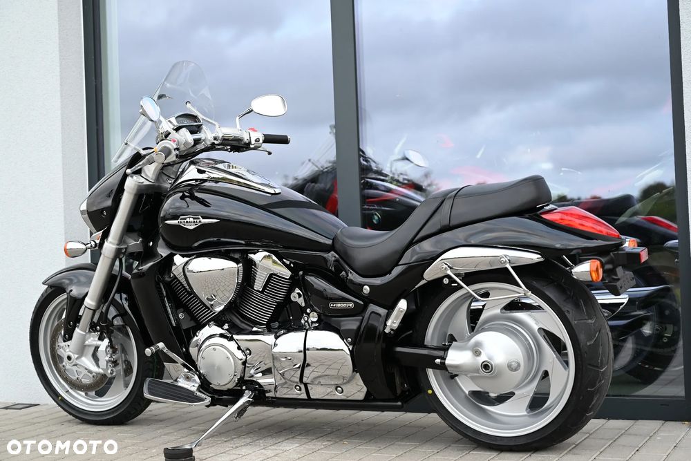 Suzuki Intruder - 40