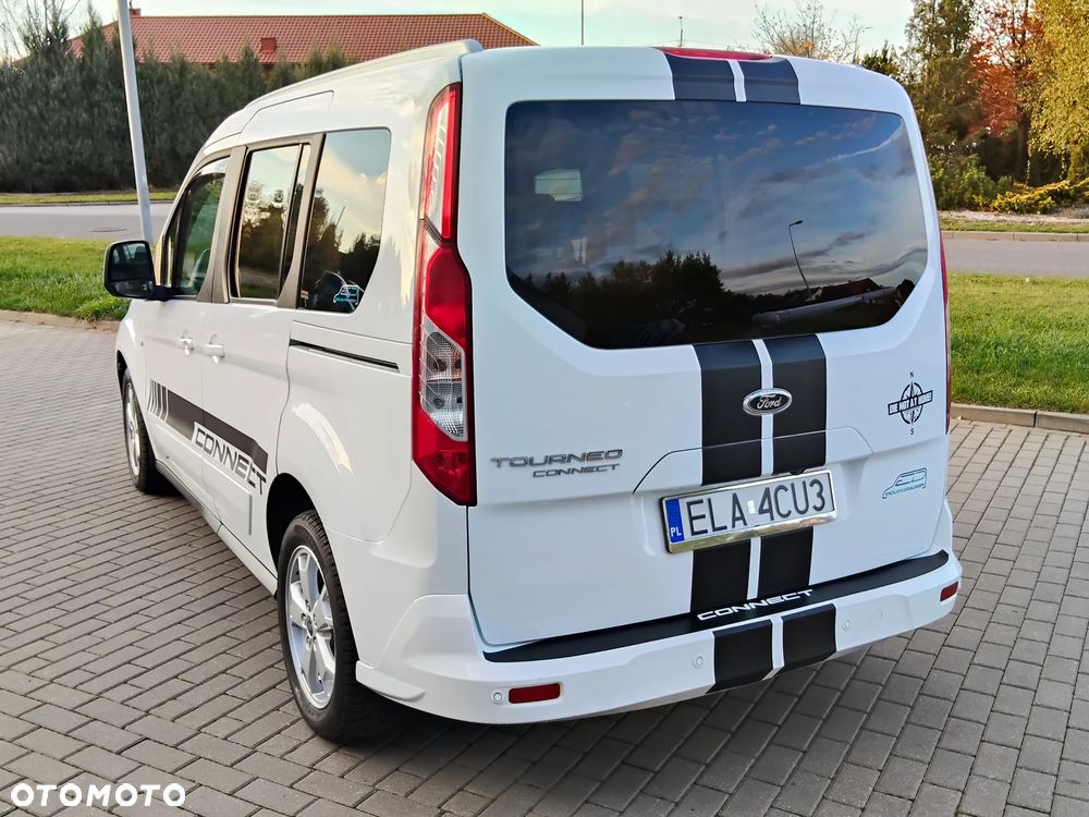 Ford Tourneo Connect - 10