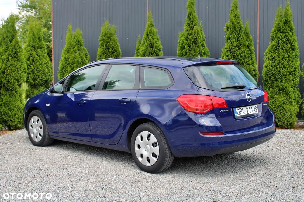 Opel Astra 1.3 CDTI DPF ecoFLEX TourerStart/Stop Edition - 10
