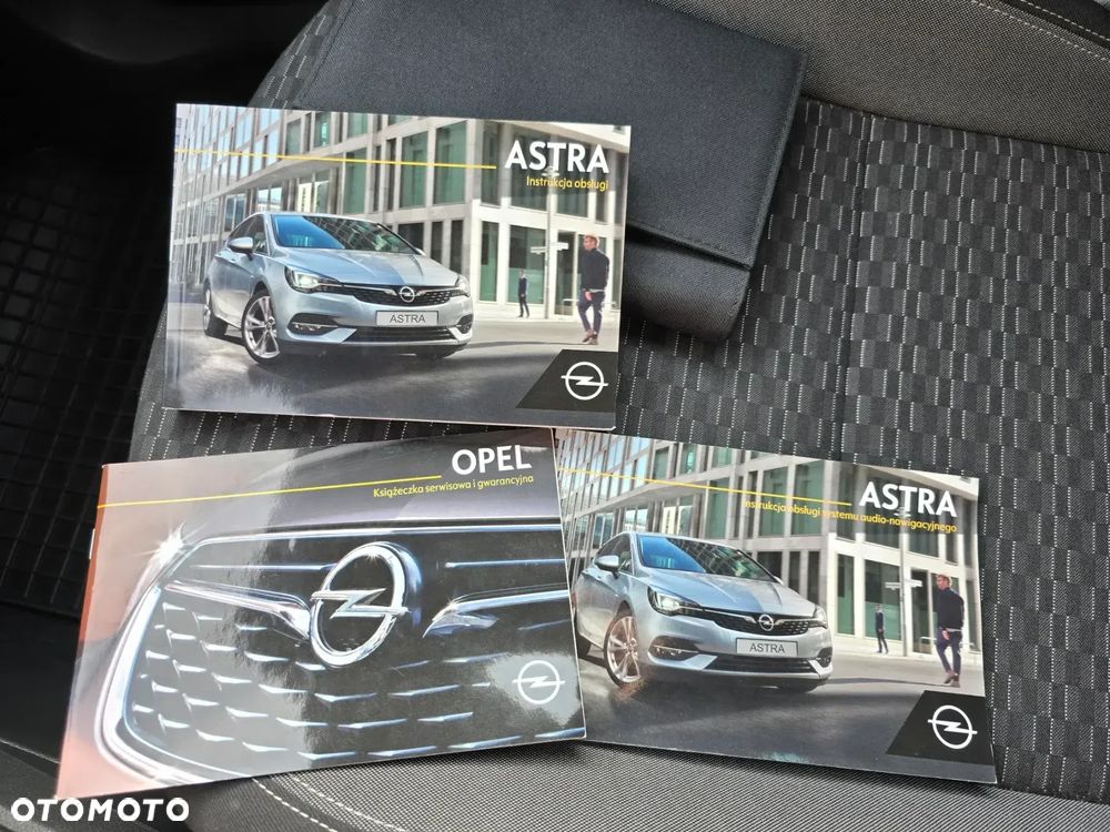 Opel Astra 1.2 T GS Line S&S - 24