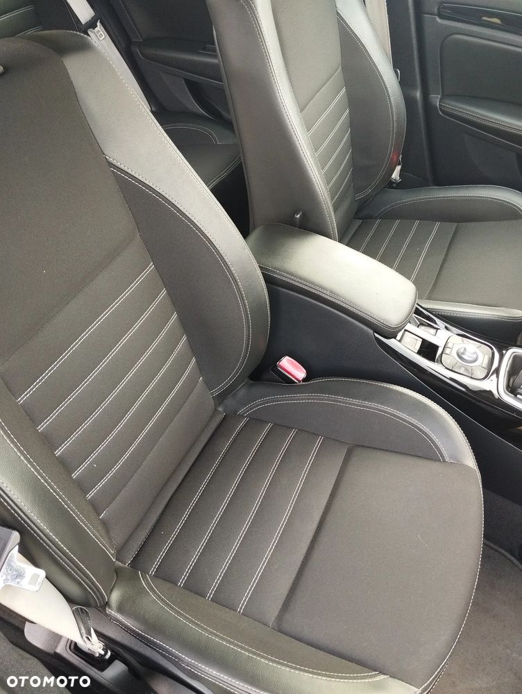 Renault Laguna 2.0 Bose Edition - 18
