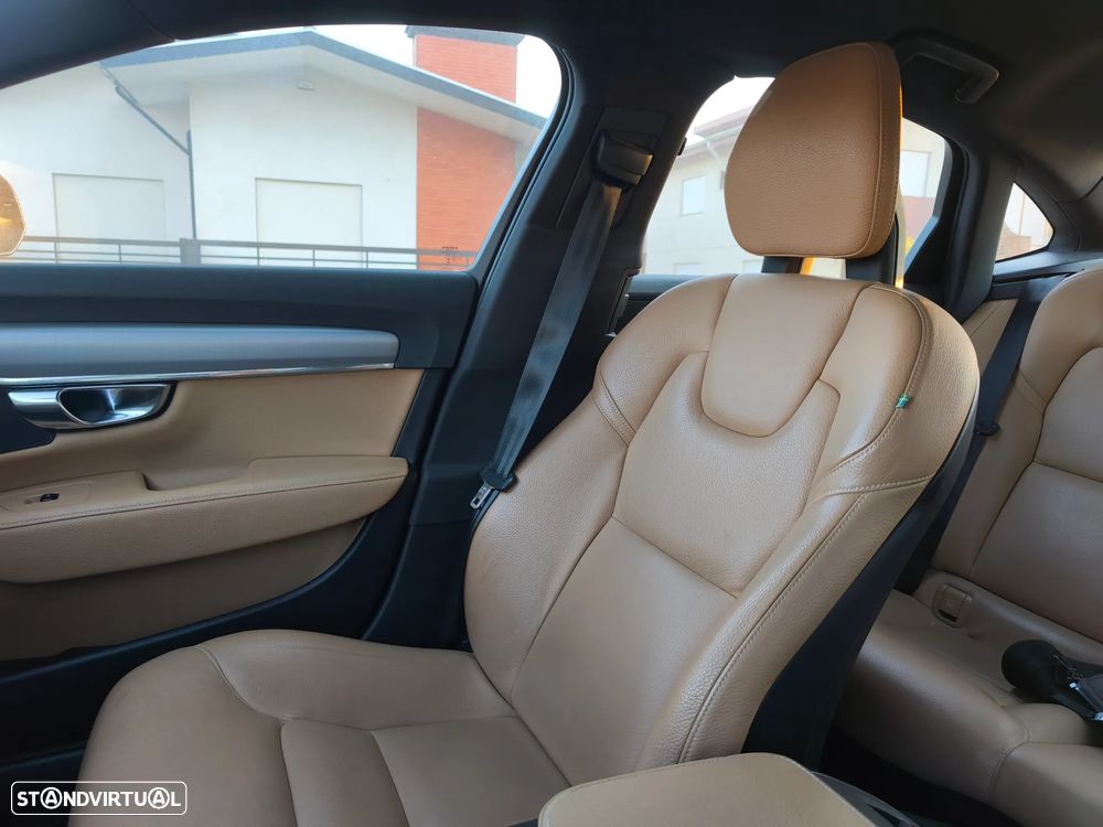 Volvo S90 2.0 D4 Momentum Geartronic - 16