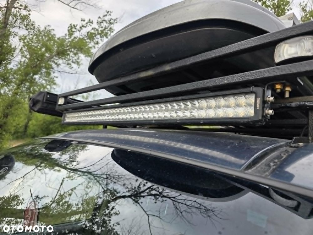 Hyundai H-1 Starex - 30