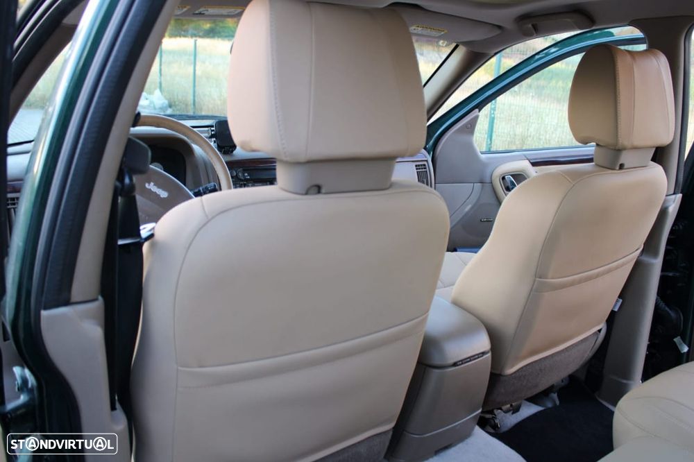 Jeep Grand Cherokee - 9
