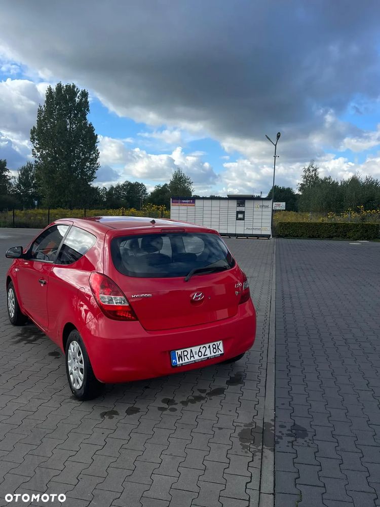 Hyundai i20 1.2 FIFA WM Edition - 7