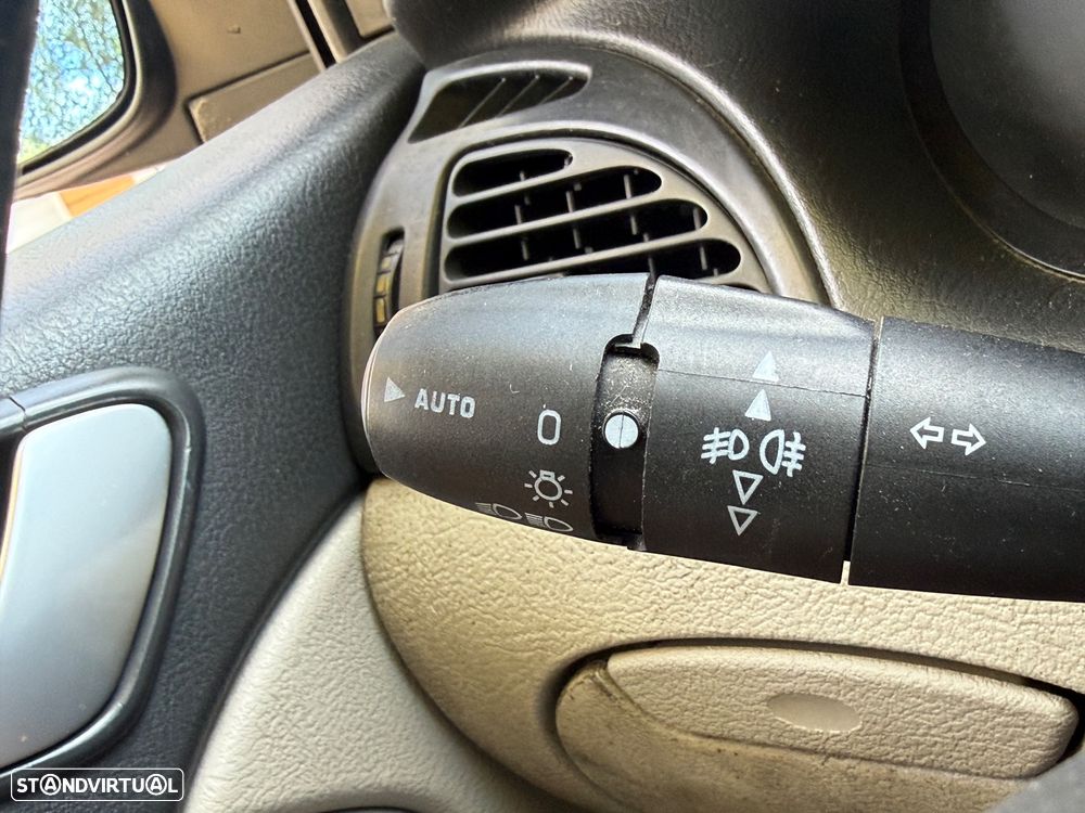 Citroën C5 Break 2.0 HDi Exclusive Aut. - 25