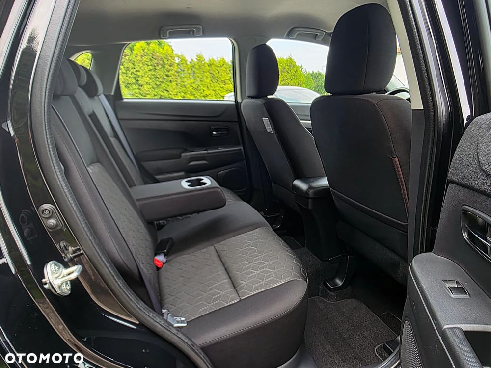 Mitsubishi ASX 2.0 2WD Plus - 22