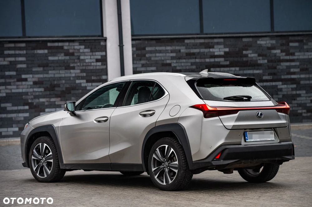 Lexus UX 250h Prestige AWD - 7