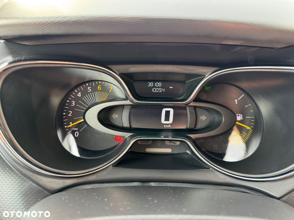Renault Captur - 10