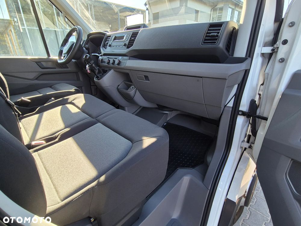 Volkswagen CRAFTER/IGLOOCAR - 11