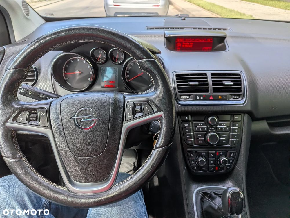 Opel Meriva 1.4 Active - 23
