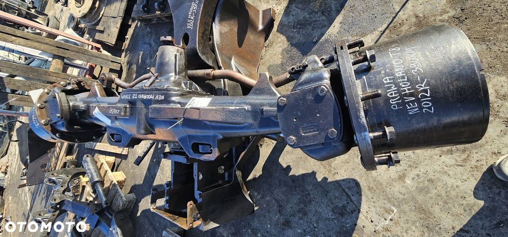 OBUDOWA TRAKTOR NEW HOLLAND T8.390 770-01-020-61 MOSTU PRZÓD - 3