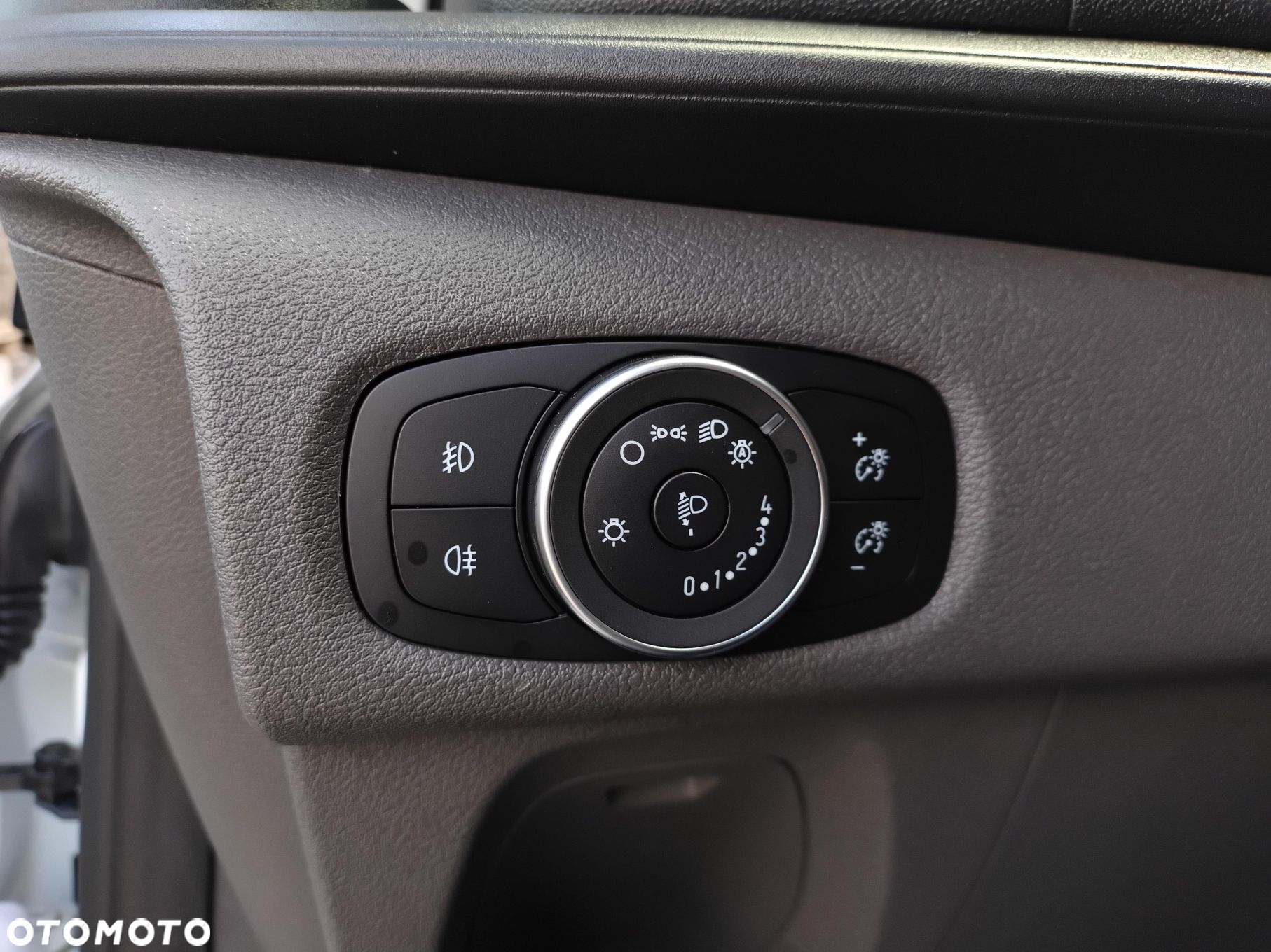 Ford Transit Custom - 22